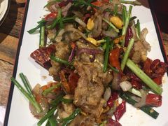 -虾弄弄海派小龙虾·牛羊蝎子火锅