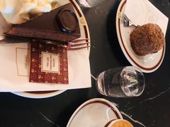 -Cafe Sacher(WIEN)