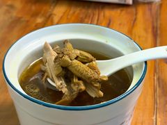 松茸鸡汤-玉滋補