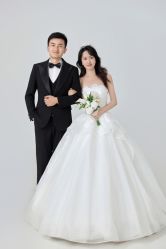 -蒙太奇婚纱摄影(万达店)