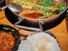 -呷哺呷哺(普陀乐购真北店)