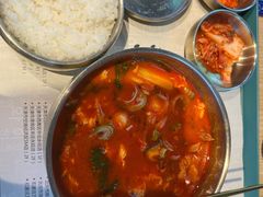 -梨花牛肉汤饭(仁恒伊势丹店)