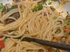 -百春原湖南牛肉粉(百联世纪店)