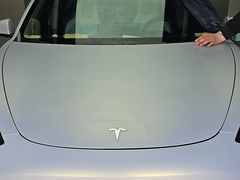 -靓轩汽车服务 ·3M汽车膜特约施工中心(铂金店)