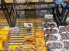 -皇冠幸福里动物奶油生日蛋糕(万达店)