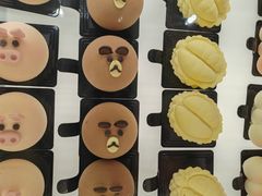 -王府井百货熙地港店