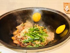 炖鲟鳇鱼-王老六铁锅炖鱼(华阳路店)