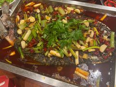-琥珀老六龙虾(四里河店)