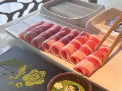 -海底捞火锅鲜切牛肉主题店(长寿路店)