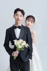 -Mu慕婚纱摄影·超级工作室