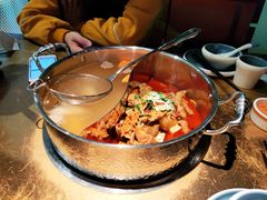 特色牛腩鸳鸯锅-左庭右院鲜牛肉火锅(新梅广场店)