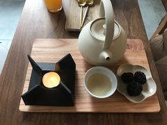 -知亘茶食
