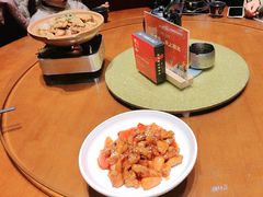 -徽三说·土徽菜·中国徽菜连锁品牌(一中店)