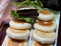 -龚兴城鱼羊吉·家传湖北菜(苗栗路总店)