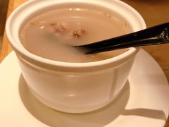 每日例汤-金翠河烧鹅粤式茶餐厅(龙湖三千集天街店)