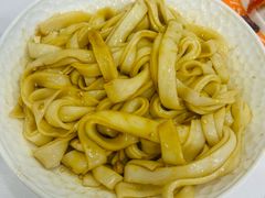-粤盛海鲜平价店(洛溪食街店)
