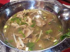 -谢老五跷脚牛肉·非遗传承店