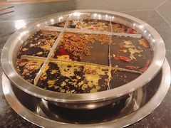 -邓莽子老火锅(中兴路总店)