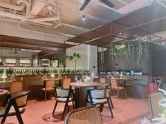 -肆海小川菜酒馆Wine Bistro (青年路店)