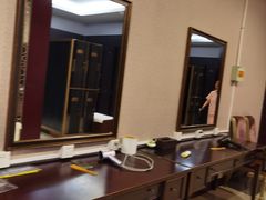 -中家鑫园温泉酒店鑫悦汤泉