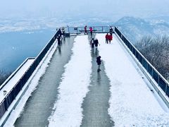 -紫金山山顶公园