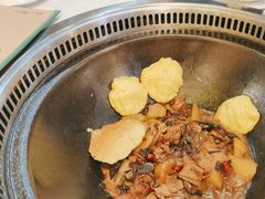 -哈尔滨烧烤·山河村铁锅炖(交大店)