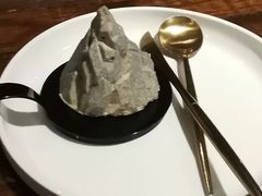 熔岩红茶火山-喜洲吧·江畔老船厂·庭院餐厅(喜临院店)