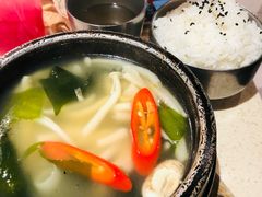 -蚂蚁洞·烤肉大营地(上海静安大悦城店)