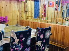 -苗湘食府(十年店)