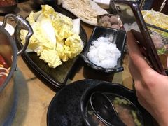 -左庭右院鲜牛肉火锅(金山万达店)