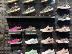 -NIKE品牌体验店(北京蓝色港湾店)