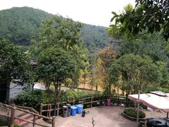 -楠柏弯休闲山庄(梨花溪店)