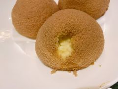 酥皮牛奶包-金玉满堂潮州酒楼(无限极荟购物广场店)