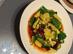 -丽华园·武汉地标楚菜餐厅(青山江滩店)