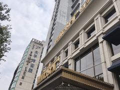 -温莎KTV(珠江路店)