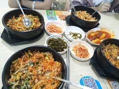 -拌来拌去石鍋拌飯(文鼎店)