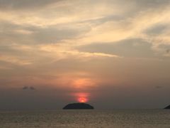 -Sunset Bar(丹绒亚路香格里拉店)