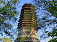 -玲珑塔公园