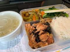 -东莞海悦花园大酒店(厚街万达广场寮厦地铁站店)