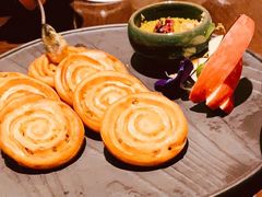 鹅肝葱油饼-九里云松·天香餐厅