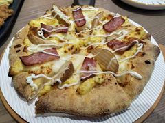 -必胜客(上海华谊新所店)