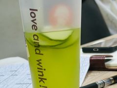 -沪上阿姨·臻选茶饮(上海环球港店)