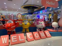 -乐多星球潮玩中心(沈阳嘉里城店)