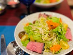 -香格里拉鱼跃地中海西餐厅·牛排披萨