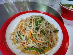 -雪乡人家东北菜·铁锅炖一切(高斯路店)