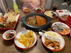 -言玖鲜火锅串串披萨自助(益田假日店)