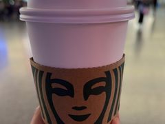 -星巴克(上海虹桥站2A检票口)