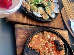 -何师烧烤Pro ·江湖川菜·小龙虾·精酿(太古里旗舰店)