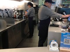 -瑞幸咖啡(1+1大厦店)