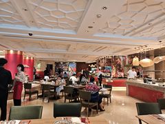 -咖啡苑自助餐厅·中国大饭店